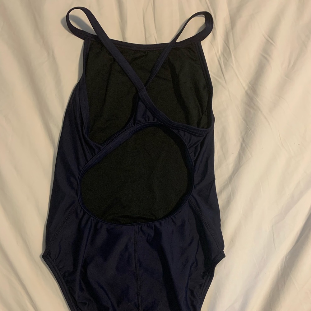 TYR swimsuit with open back - Picture 2 of 3
